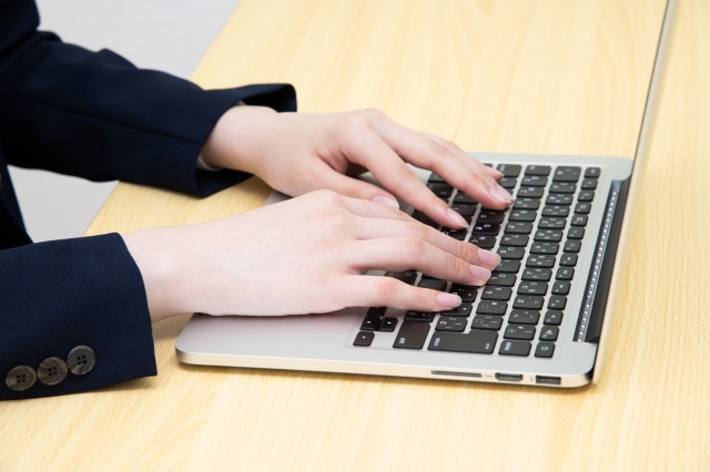女性も稼げる!出会い系サイトアフィリエイトが副業に最適な理由とは?